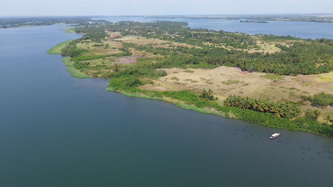 Elorkpam Island land