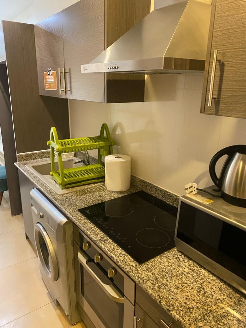 The Gallery Studio Apartment – Accra, Ghana