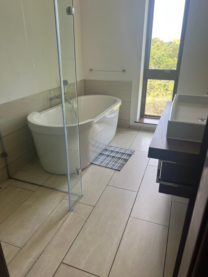 Villagio Vista Bathroom
